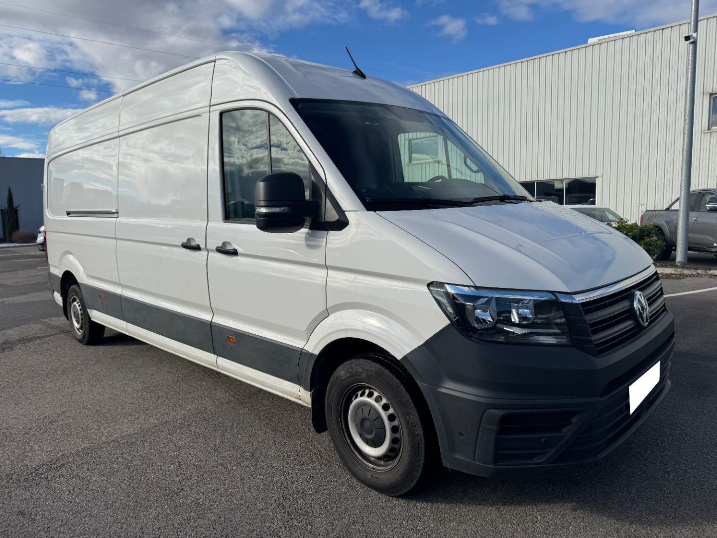 VOLKSWAGEN CRAFTER VAN 35 L4H3 2.0 TDI 177