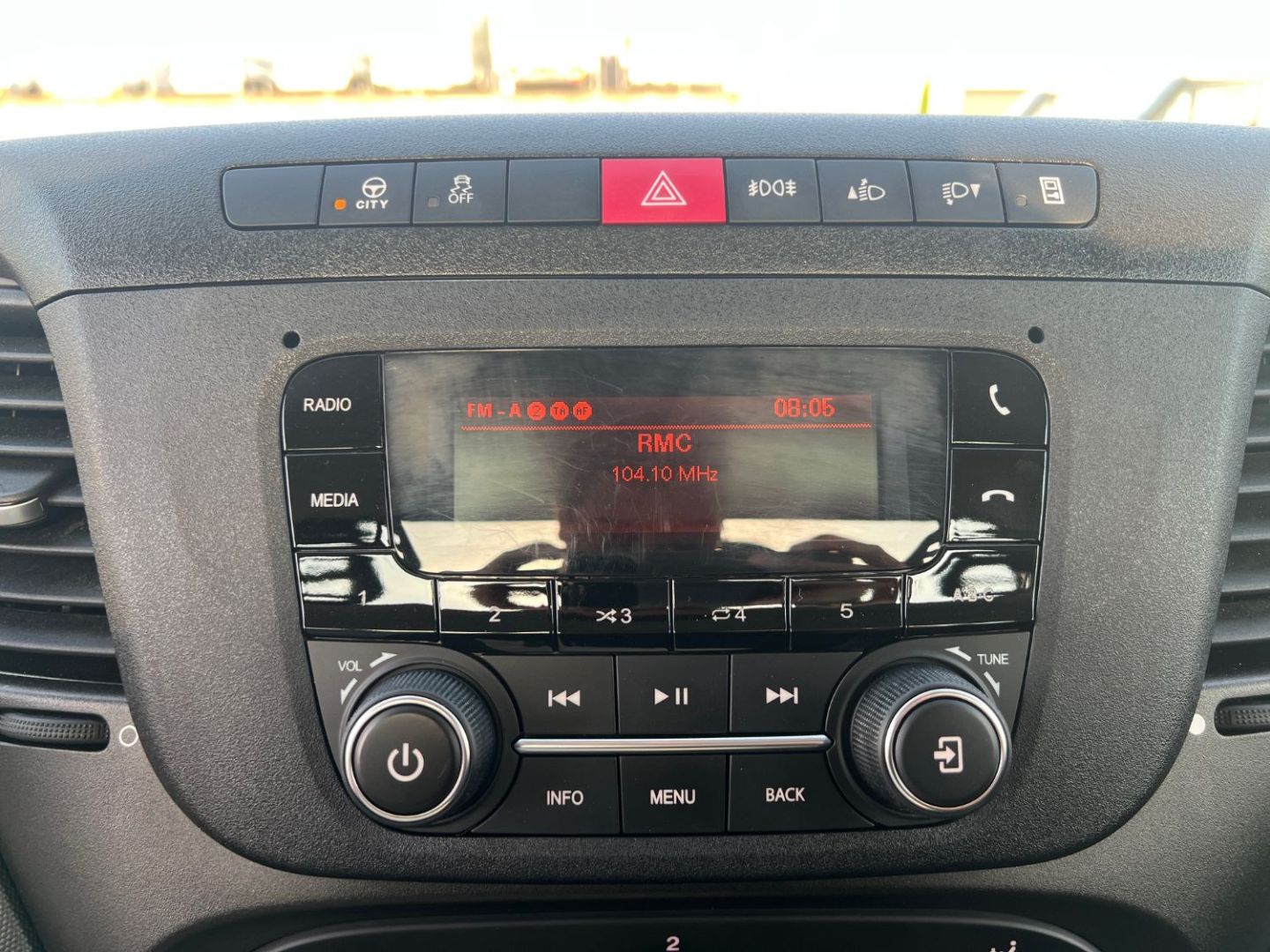 IVECO DAILY POLYBENNE - 35C16 160CV 3L BRAS DALBY