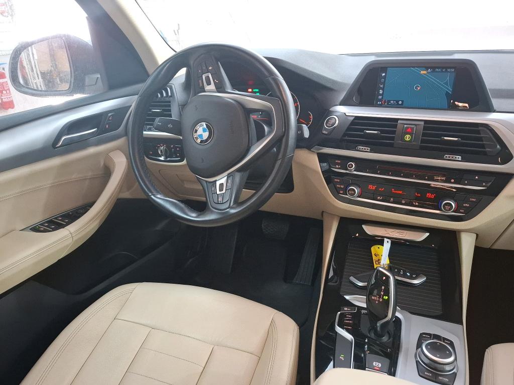 BMW X3 - sDrive18d 150 BUSINESS DESIGN BVA8