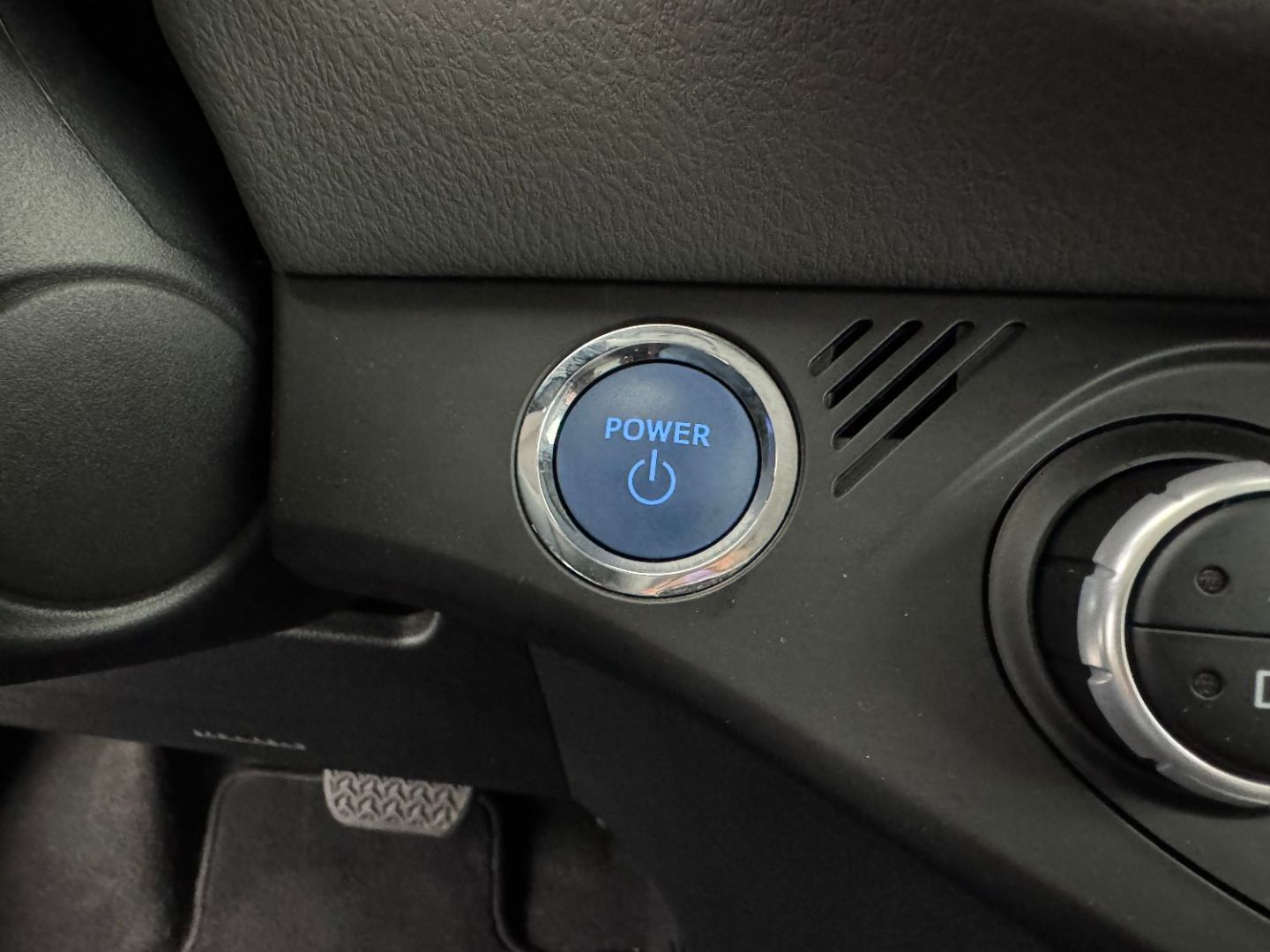 TOYOTA YARIS AFFAIRES - HYBRIDE 100H FRANCE BUSINESS 5p